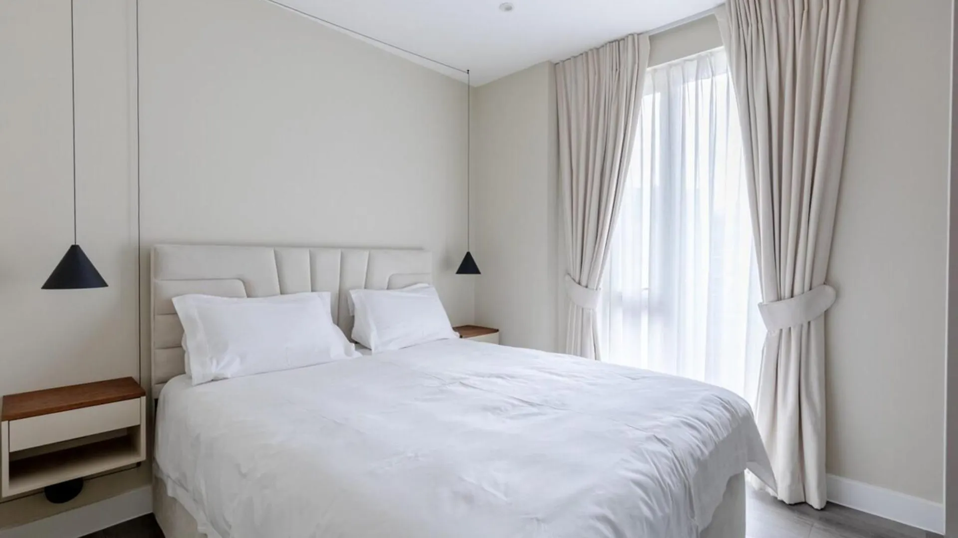 Elegant & Serene 2Bd Flat Wroof Terrace Hoxton! London